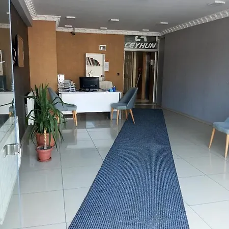 Aparthotel Ceyhun *